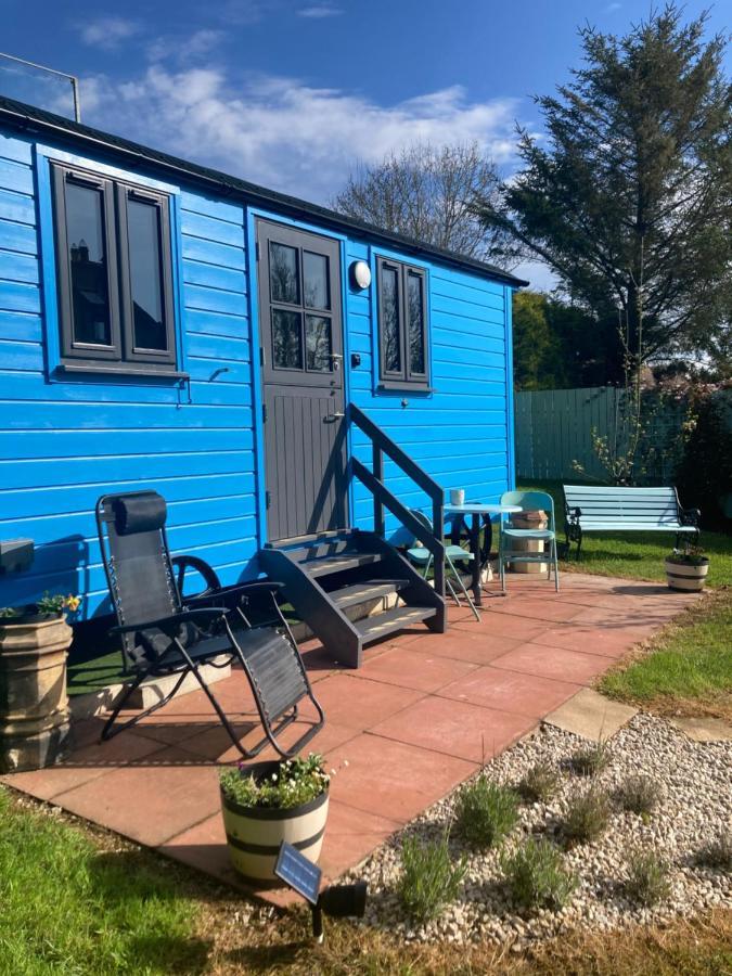 Atlantic Way Shepherd Hut Moville Bagian luar foto